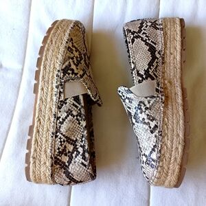 Circus By Sam Edelman Snake Print Espadrille Loafers_9.5